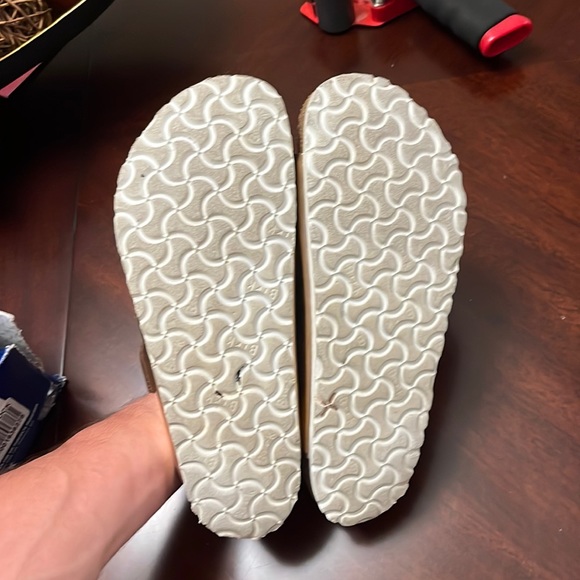 Arizona metallic copper Birkenstocks OA - Picture 2 of 4